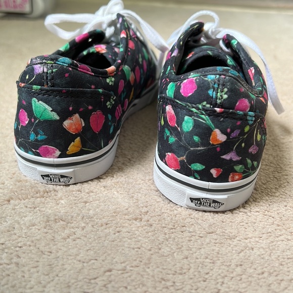 Watercolor floral vans - Picture 6 of 7